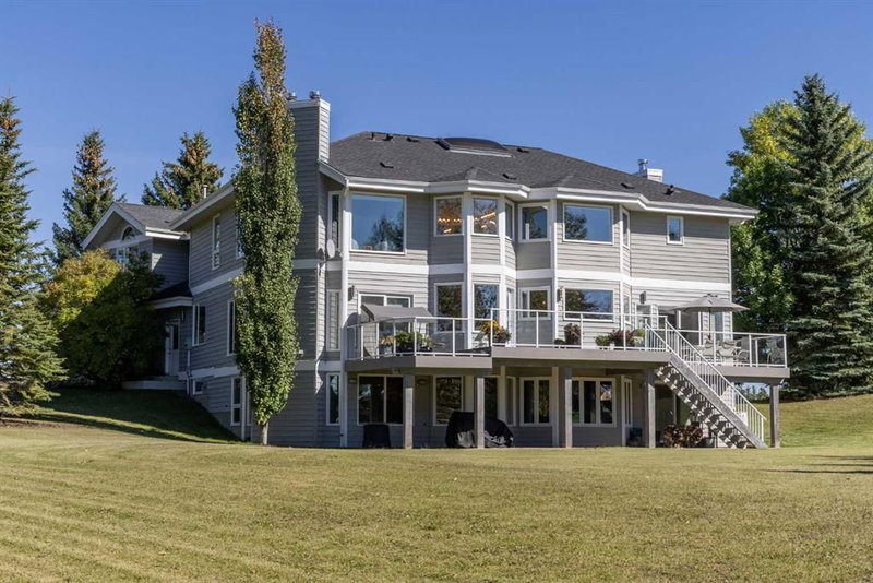 63 Calling Horse Estates