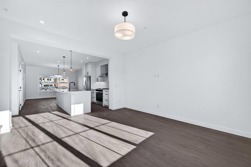 62 Rangeview Path SE