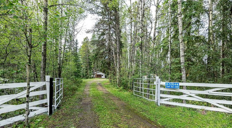 B 52044 Twp Rd 430