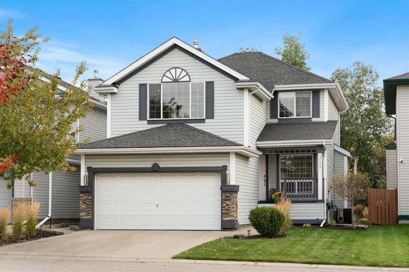 349 Douglas Glen Heath SE