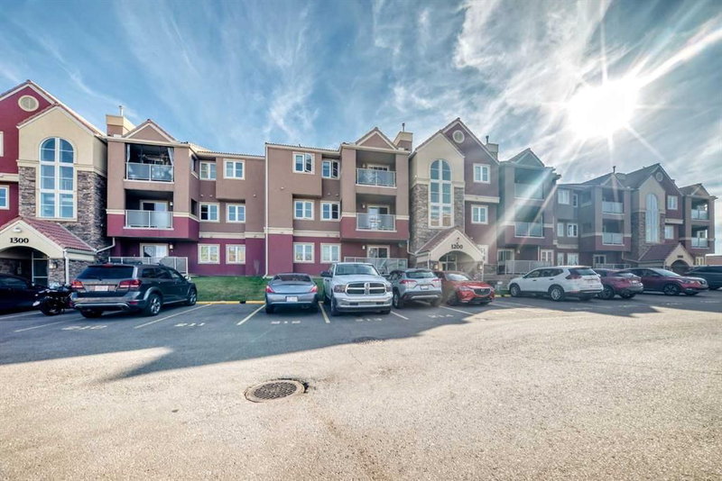 #1222, 1222 Edenwold Heights NW, Edgemont — interior photo 6