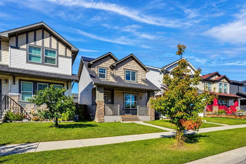 121 Skyview Ranch Drive NE