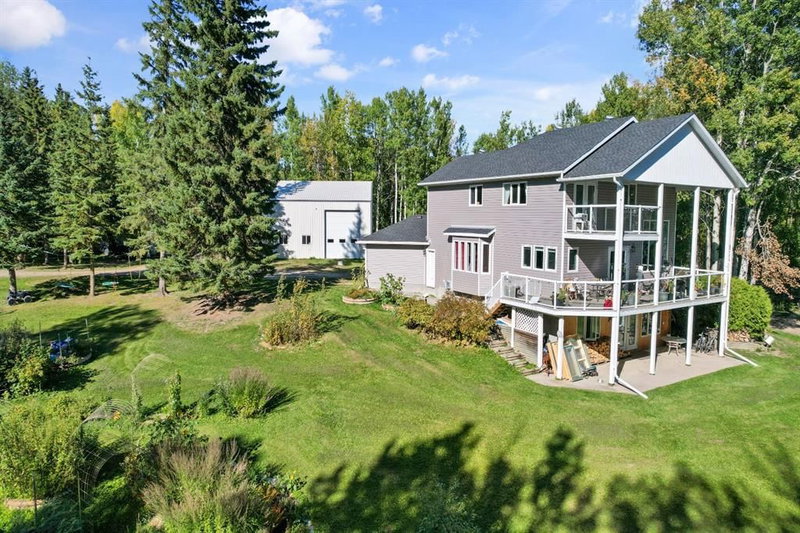102061 Township Road 582