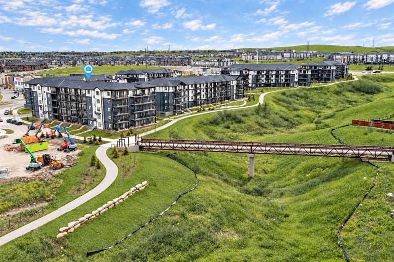 410 - 30 Sage Hill Walk NW