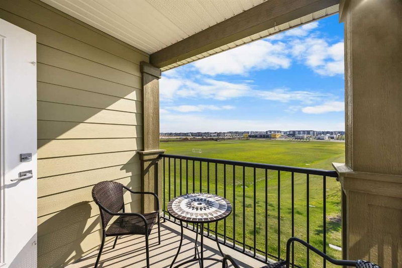 111 Evanscrest Gardens NW, Calgary — listing photo 5