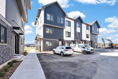 403 - 200 Belvedere Boulevard SE