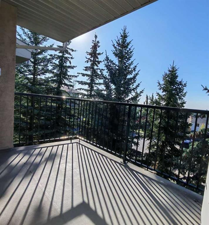 304 - 69 Springborough Court SW