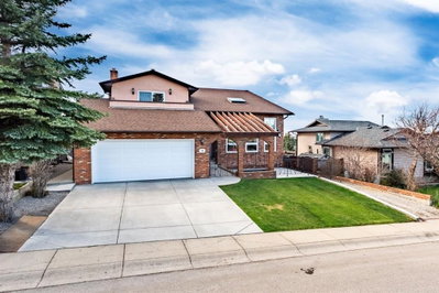 76 Beaconsfield Way