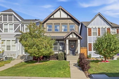 1025 New Brighton Grove SE