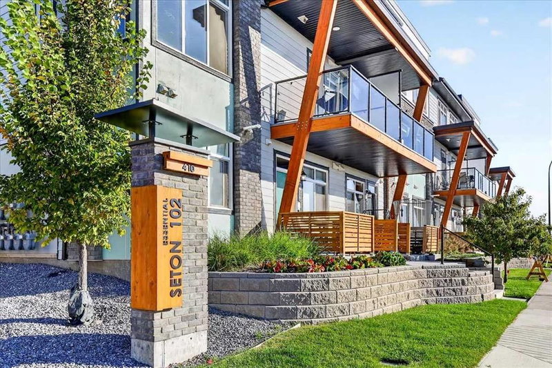209 - 414 Seton Passage SE