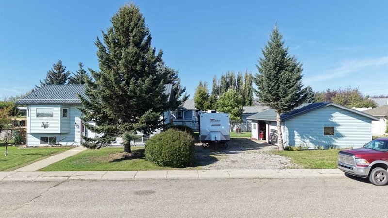 402 Slade Drive