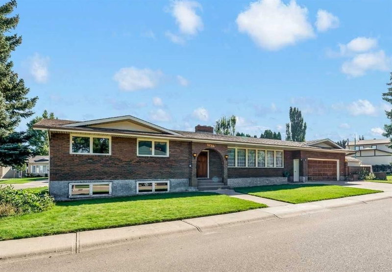 167 Primrose Drive SE