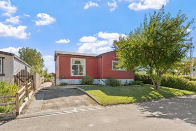 3 Westmount Drive