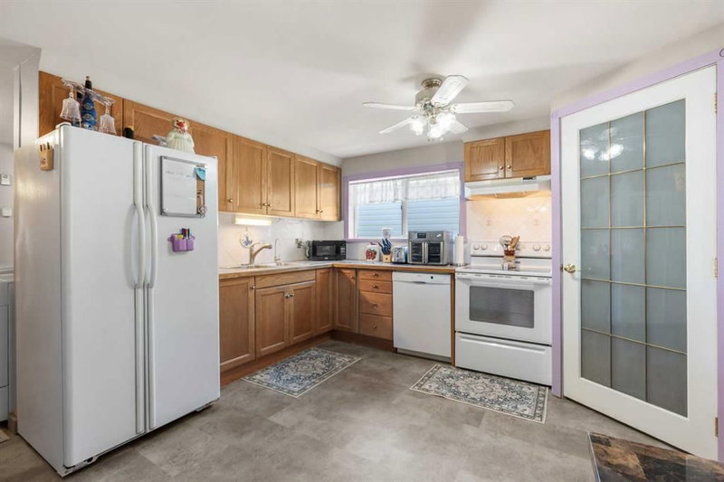 3 Westmount Drive