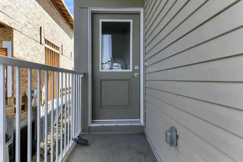 35 Linden Place