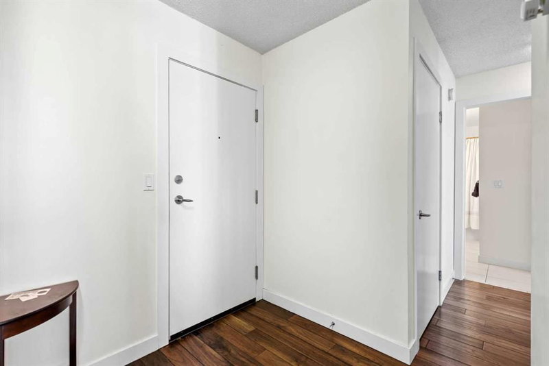 403 - 4455C Greenview Drive NE