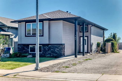 167 Mt Sundance Crescent W