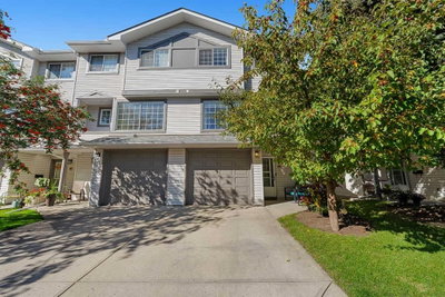 66 Kingsland Villas