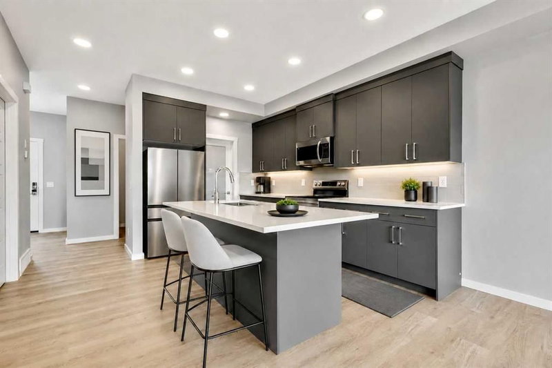 24 Heritage Point