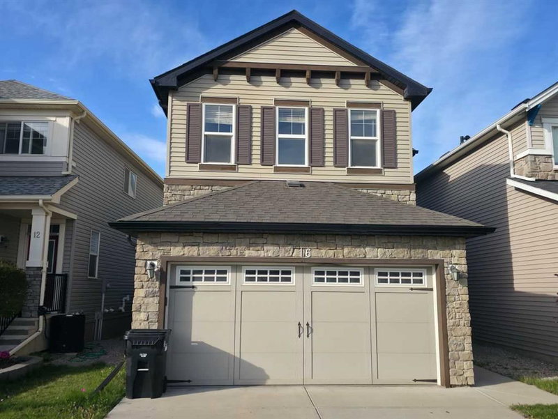 16 Nolancrest Green NW