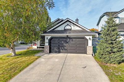 28 Douglasview Rise