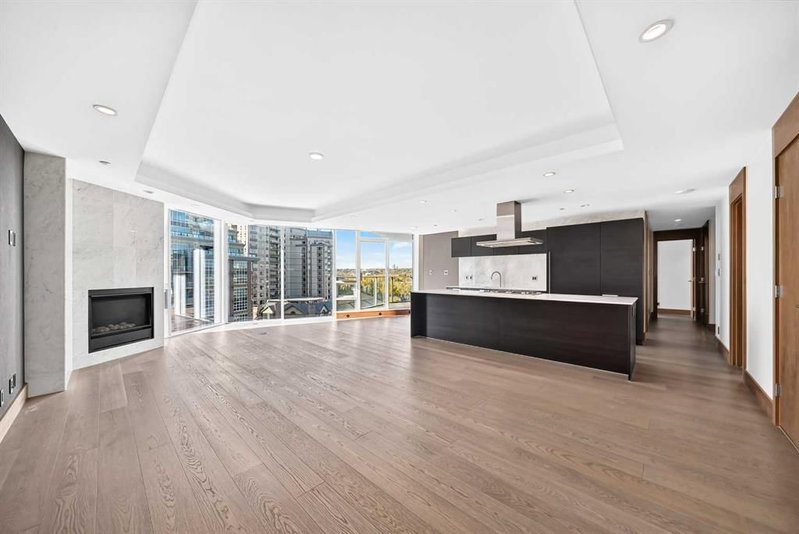 809, 738 1 Avenue SW, Eau Claire — interior photo 6