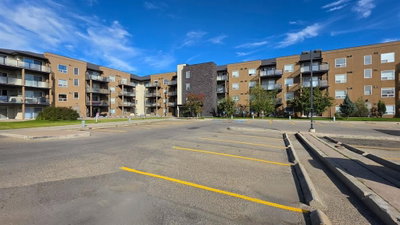 415 - 9124 96 Avenue