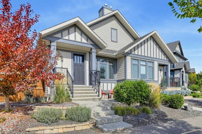 28 Mahogany Gardens