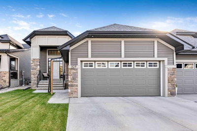 529 Montana Bay SE