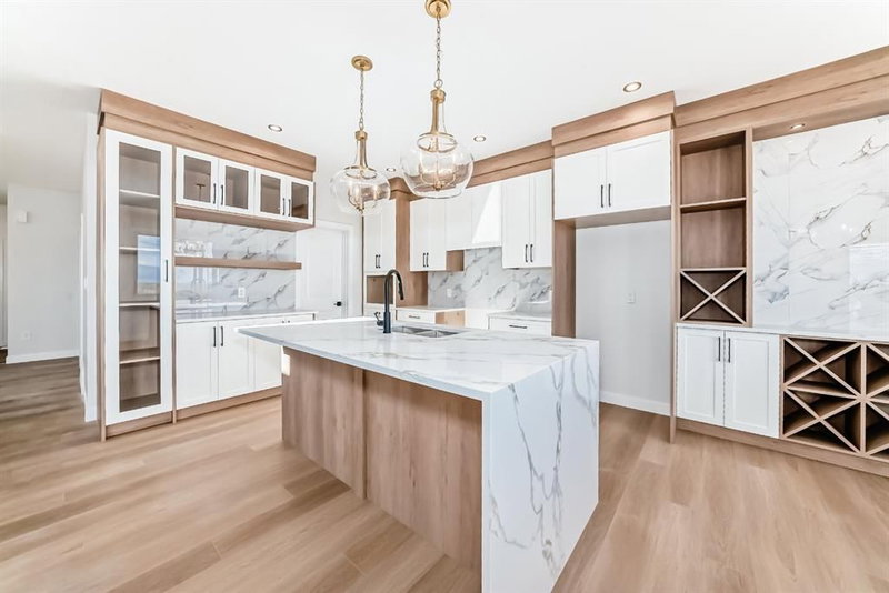 15 VINCENT Gate