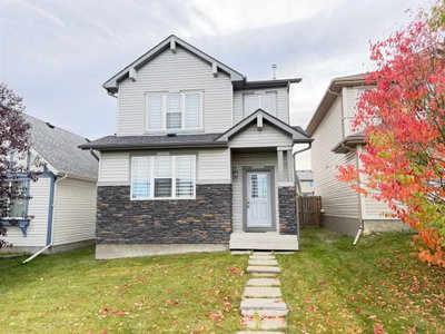 95 Panora Close NW