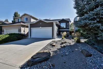 203 Blackfoot Circle W