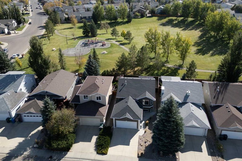 203 Blackfoot Circle W