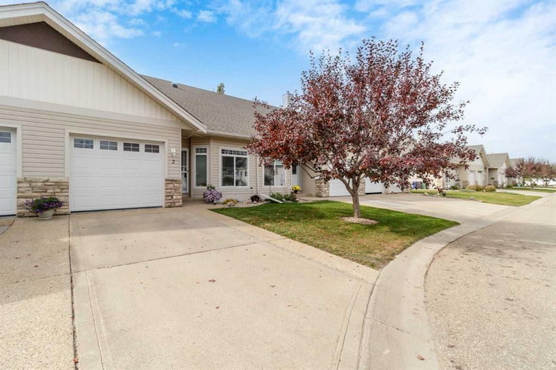 2 - 939 Ramage Crescent
