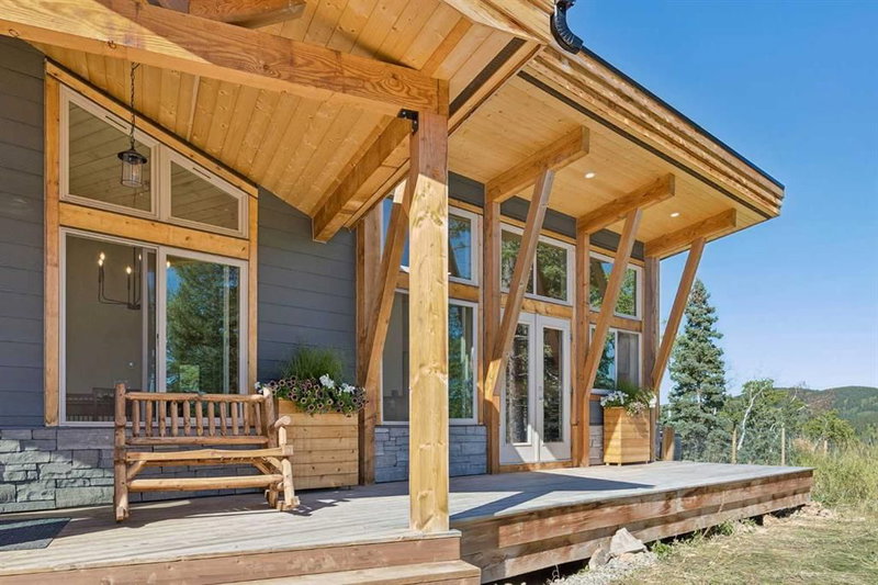 26 Chinook Ridge