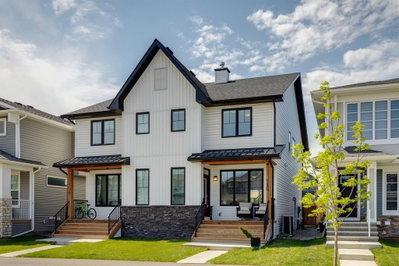 135 Creekstone Drive SW
