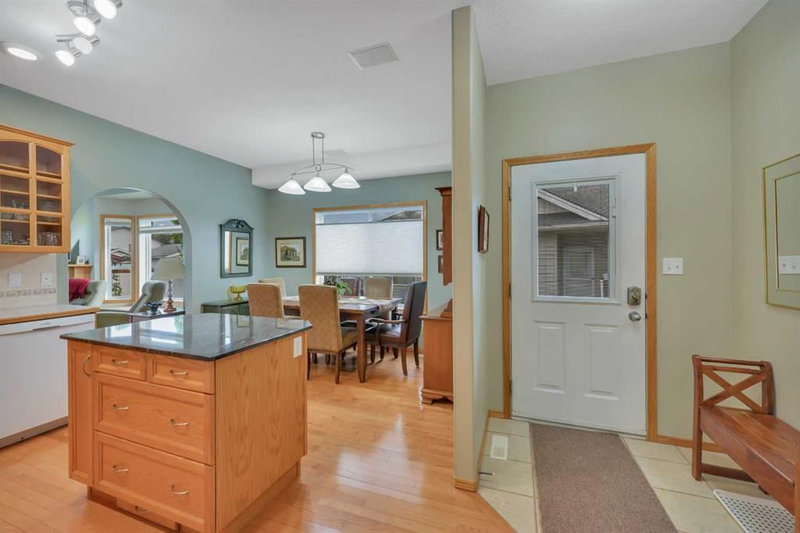 30 - 939 Ramage Crescent