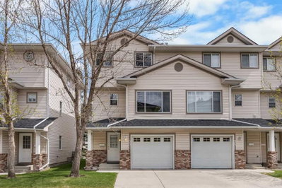 33 Country Hills Cove