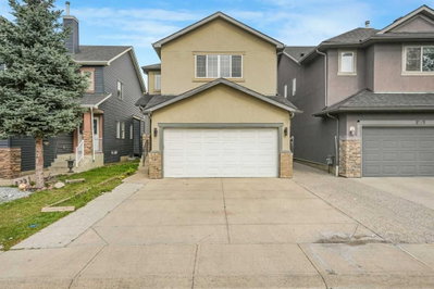 237 Saddlecrest Way