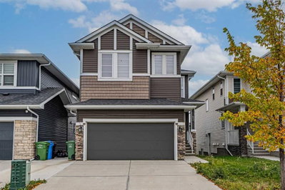 83 Red Sky Gardens NE