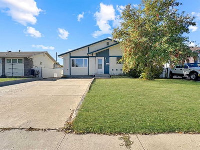 50 Moberly Crescent