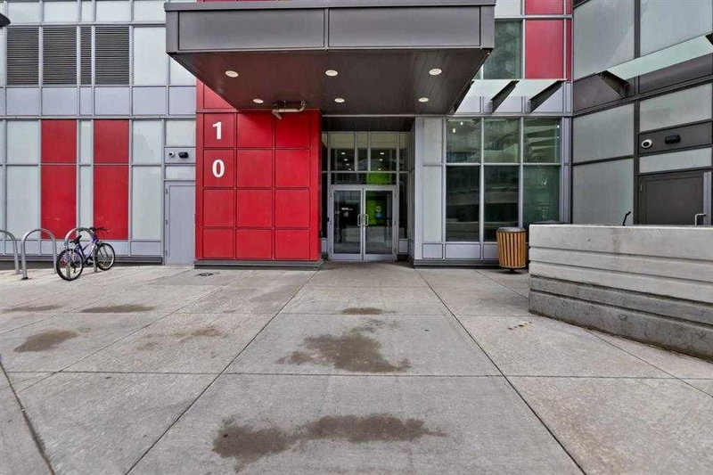 410 - 10 Brentwood Common NW