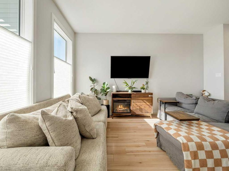 4531 Fairmont Gate S