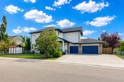 402 Fairways Mews