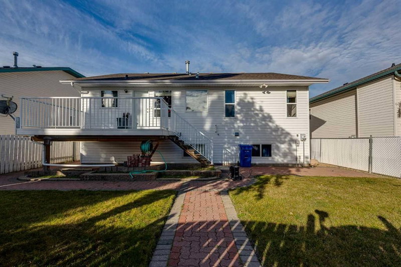 13 Dumas Crescent