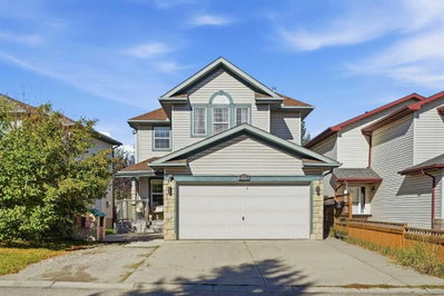 222 Douglas Ridge Circle SE