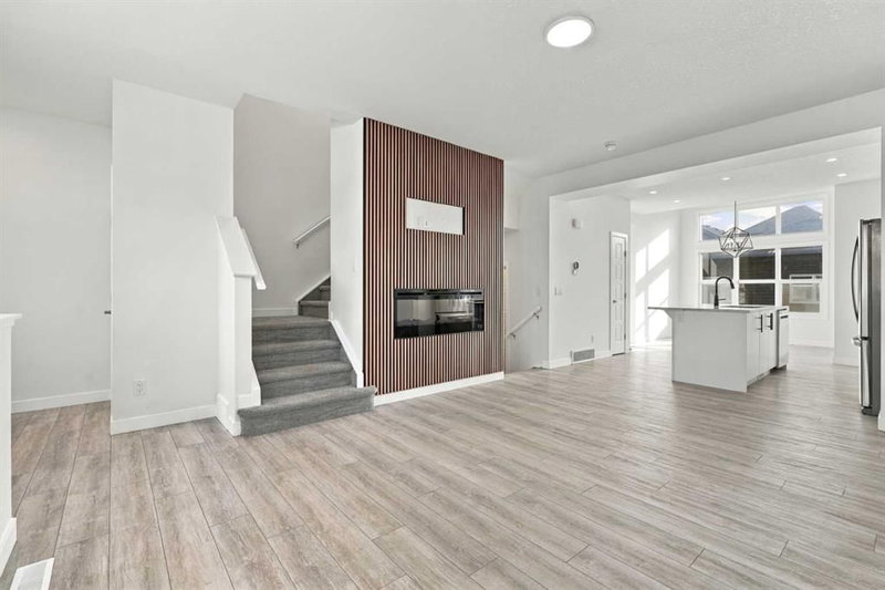 45 Legacy Glen Place SE