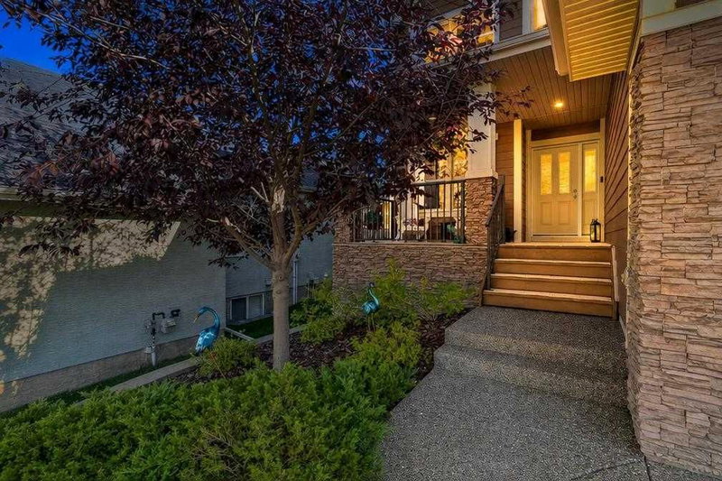 12 Crestridge Rise SW