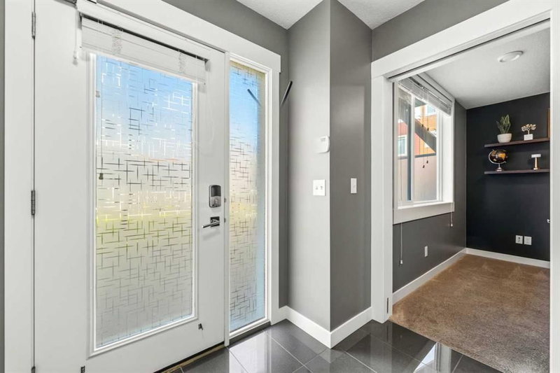 30 - 111 Rainbow Falls Gate