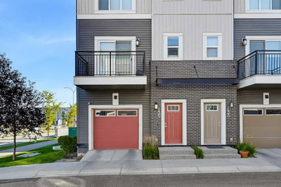 135 - 30 Cornerstone Manor NE